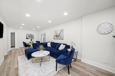 4617 N Lowell Ave, Chicago, IL 60630 - photo 3