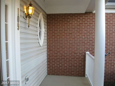 109 Phoenix Ct, Walkersville, MD 21793 - photo 2