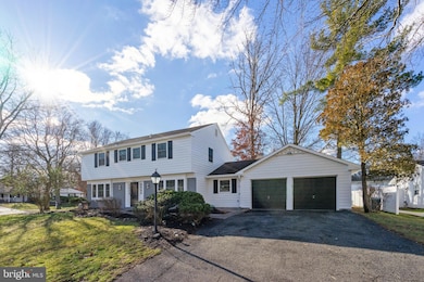 13134 Madonna Ln, Fairfax, VA 22033 - photo 2