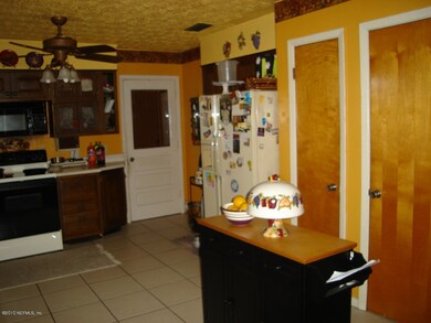 2586 Broward Rd, Jacksonville, FL 32218 - photo 3