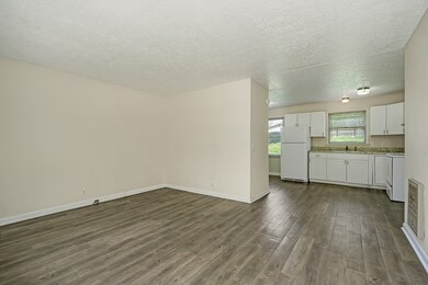 6684 Hilham Rd, Cookeville, TN 38506 - photo 3