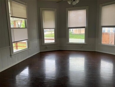 700 W Owings St, Denison, TX 75020 - photo 2