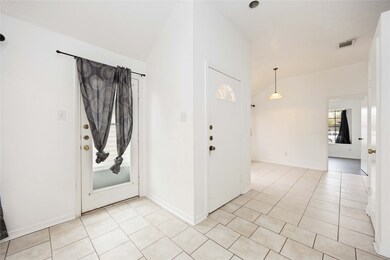 8411 Cienna Dr, Houston, TX 77040 - photo 3