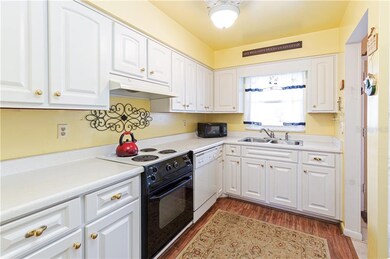 ligbt & bright kitchen with laminate floors