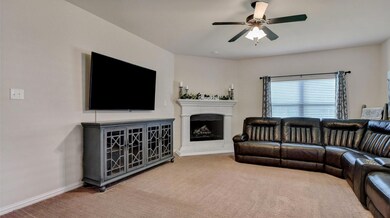 1808 Silver Oak Dr, Gainesville, TX 76240 - photo 6