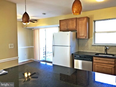 11546 Aldburg Way, Germantown, MD 20876 - photo 3