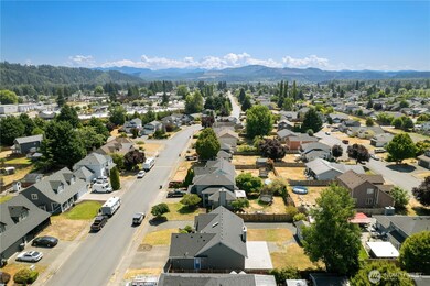 415 Eldredge Ave NW, Orting, WA 98360 - photo 3