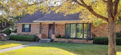 622 Wildgrove Dr, Garland, TX 75041 - photo 4