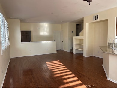 25248 Meadow Walk St unit 1, Murrieta, CA 92562 - photo 3