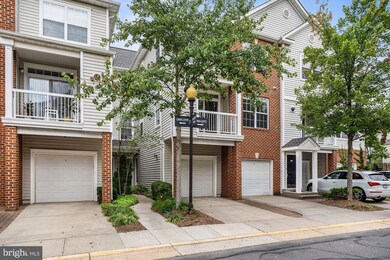 13067 Marcey Creek Rd unit 13067, Herndon, VA 20171 - photo 6
