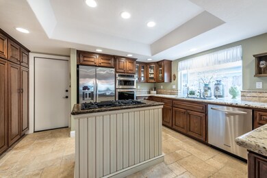 5424 Reef Way-15