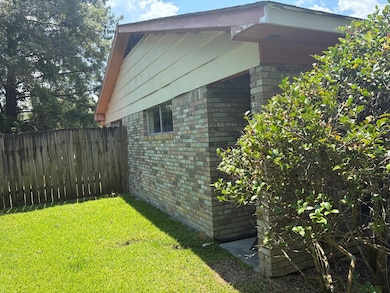 916 Tower Dr, Laurel, MS 39440 - photo 5