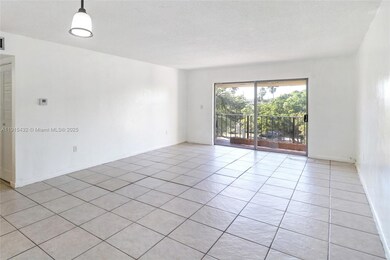 Capri Gardens Condominiums unit C403, Miami, FL 33161 - photo 7