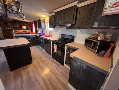 6193 Shangrai La Dr unit 59, Saugatuck, MI 49453 - photo 2