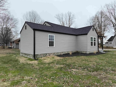 512 S 5th St, Petersburg, IN 47567 - photo 4