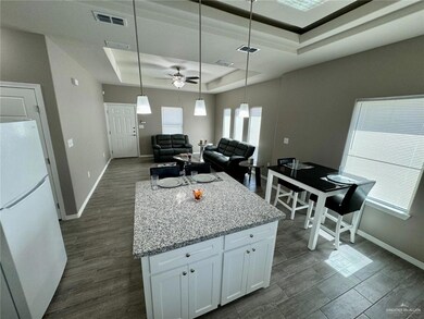 807 E Starr St, Mercedes, TX 78570 - photo 6