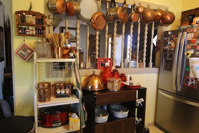 652 Helen Cir, Los Lunas, NM 87031 - photo 3