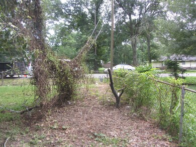 10309 Bainbridge St, Houston, TX 77016 - photo 5