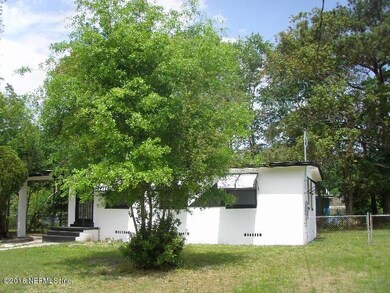 02 Front
