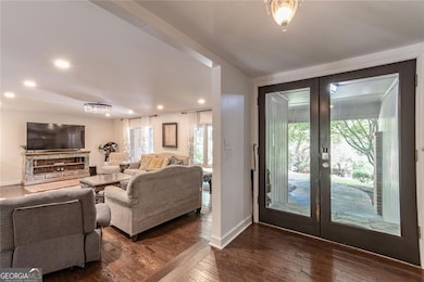 300 Cedar Knoll Ct, Roswell, GA 30076 - photo 5