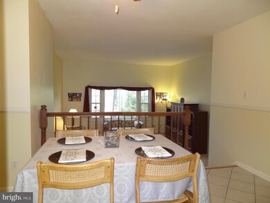 5925 Kingsford Rd unit 370, Springfield, VA 22152 - photo 5