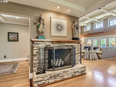 655 Marylhurst Dr, West Linn, OR 97068 - photo 6