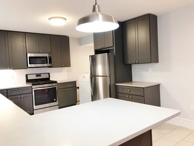 76 Edgecliff Rd unit 76, Watertown, MA 02472 - photo 5