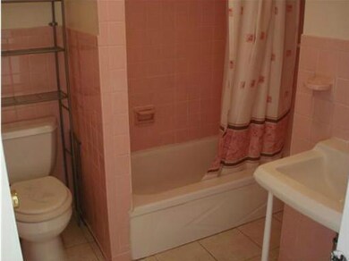 54 Weaver St unit 2, Greenwich, CT 06831 - photo 6