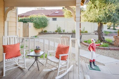 How rare! A real front porch