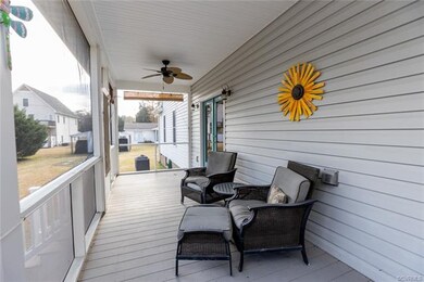 228 River Shore Dr, Dunnsville, VA 22454 - photo 7