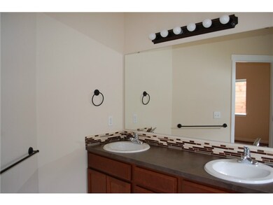 17227 Briar St SE, Yelm, WA 98597 - photo 7