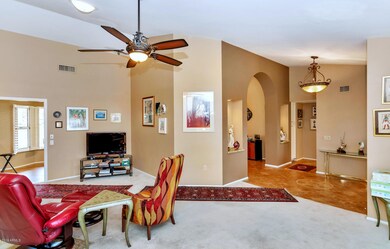 14412 W Sky Hawk Dr-large-003-020-Living