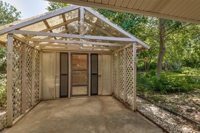 1304 N Trinity St, Decatur, TX 76234 - photo 7