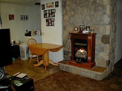 21665 Drummond Rd, Tecumseh, OK 74873 - photo 6