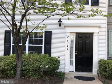 22911 Benson Terrace, Sterling, VA 20166 - photo 5