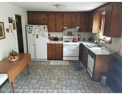 22 N Washington St, Norton, MA 02766 - photo 4