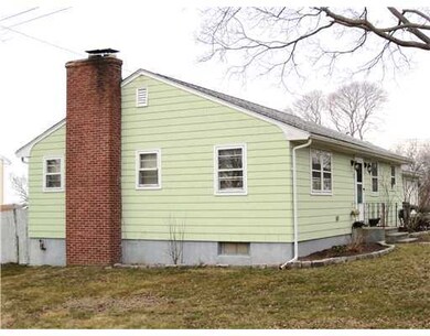 19 Summit Dr, Warren, RI 02885 - photo 4