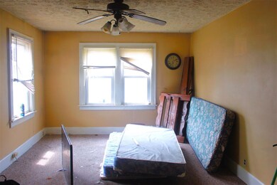 2023 Mckinley St, Anderson, IN 46016 - photo 4