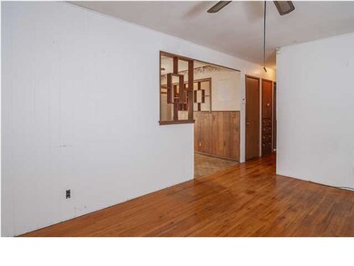 Second living room view with opening into the eati
