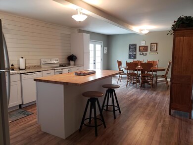 5.Kitchen & Dining