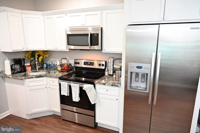 1140 N Carrollton Ave, Baltimore, MD 21217 - photo 4