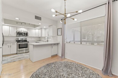 12222 N Paradise Village Pkwy S unit 423A, Phoenix, AZ 85032 - photo 3