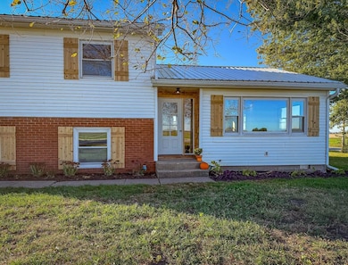 1881 40th Ave, Aledo, IL 61231 - photo 6