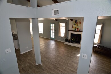 340 Higley Cir, Horizon City, TX 79928 - photo 5