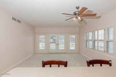 2195 Boardwalk Ct unit 3B, Wayland, MI 49348 - photo 5