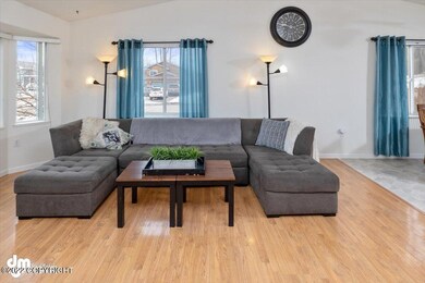03-Living Room_DMD_6895