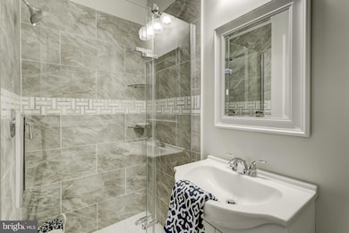 526 N Patterson Park Ave, Baltimore, MD 21205 - photo 7