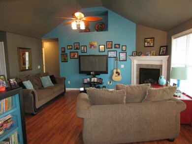 407 Cardinal Ct, Nixa, MO 65714 - photo 3