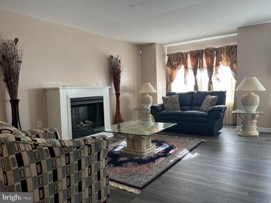 199 Rumbling Rock Rd, Hedgesville, WV 25427 - photo 4