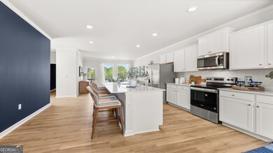 6728 Leigh St, Flowery Branch, GA 30542 - photo 7